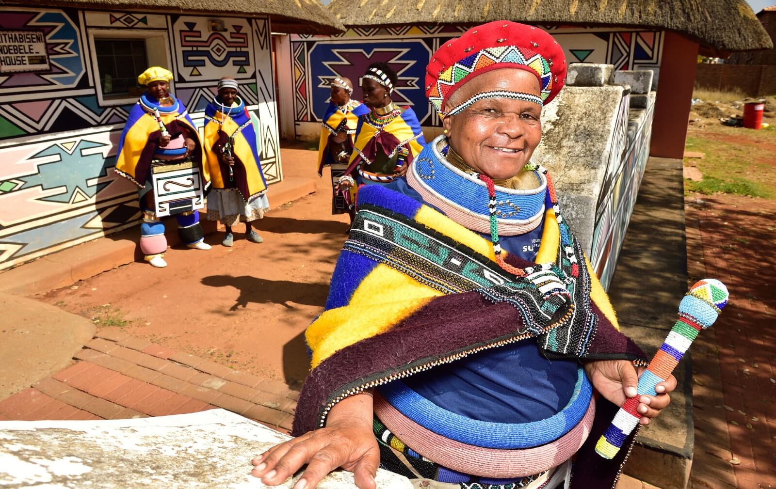 See pictures of the colourful & eye-catching culture of the Ndebele tribe